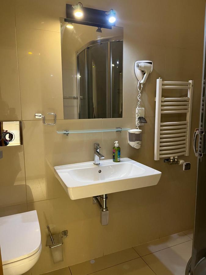 Liliowe Turnie Basen Ul Nowotarska Apartment *