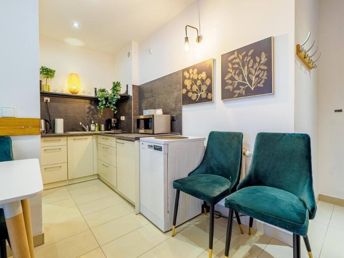 Liliowe Turnie Basen Ul Nowotarska Apartment *