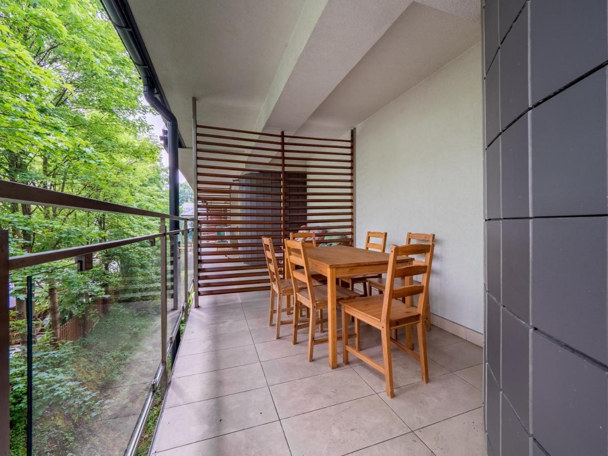 Liliowe Turnie Basen Ul Nowotarska Apartment